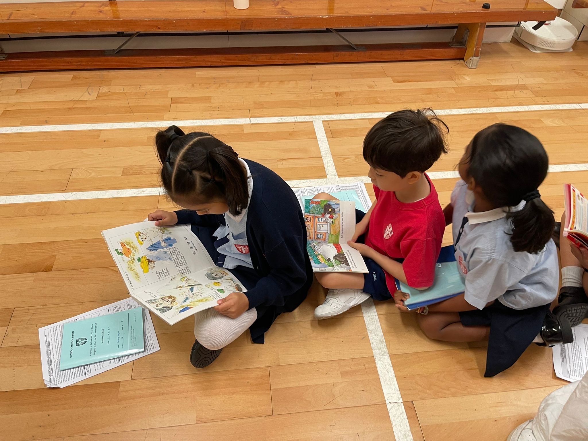 CDDEBEF3 DED9 44F4 B0F8 ABCB457A951E